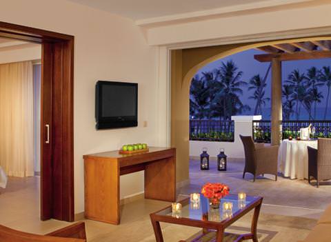 Now Larimar Punta Cana Room 8