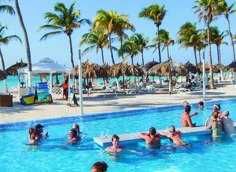 Pools Riu Palace Antillas