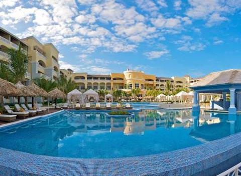 Refreshing Iberostar Grand Hotel Rose Hall Pool