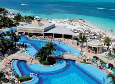 Riu Caribe Pool 2