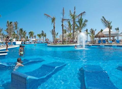 Riu Emerald Bay Pool 2