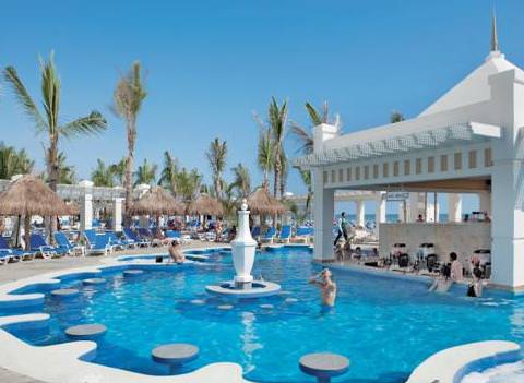 Riu Emerald Bay Pool