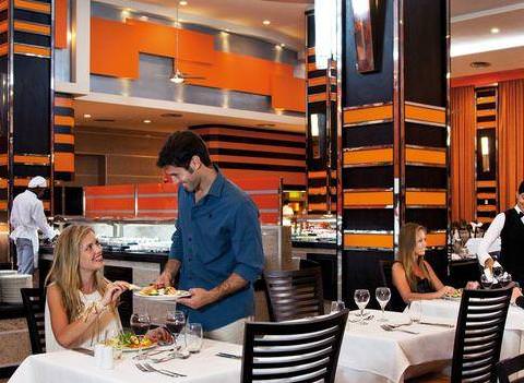 Riu Palace Bavaro Buffet Restaurant Monte Cristo