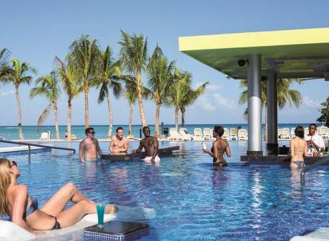 Riu Palace Jamaica Pool Bar