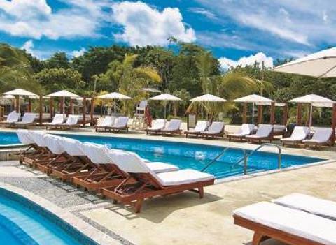 Sandals Ochi Beach Resort Pool 6
