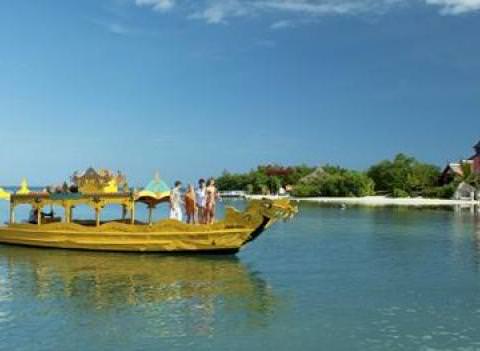 Sandals Royal Caribbean Resort Private Island 16