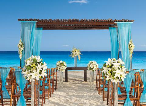 Secrets Capri Riviera Cancun Wedding 5