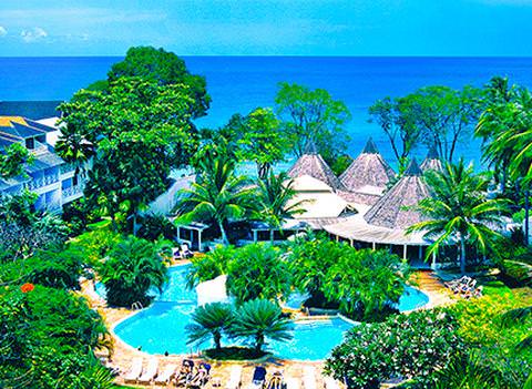 The Club Barbados Pool