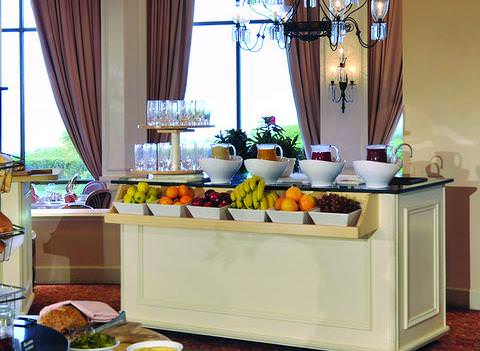 The Fairmont Southampton Restaurant 1