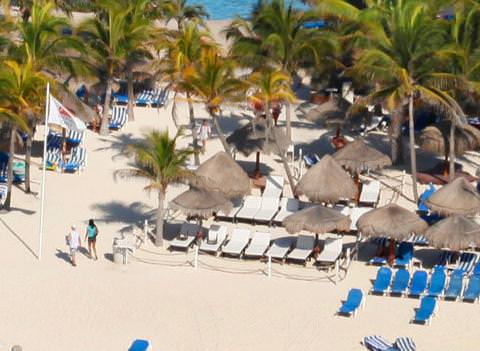 Viva Wyndham Azteca Beach