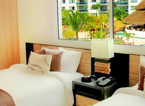 Wyndham Grand Playa Blanca Room